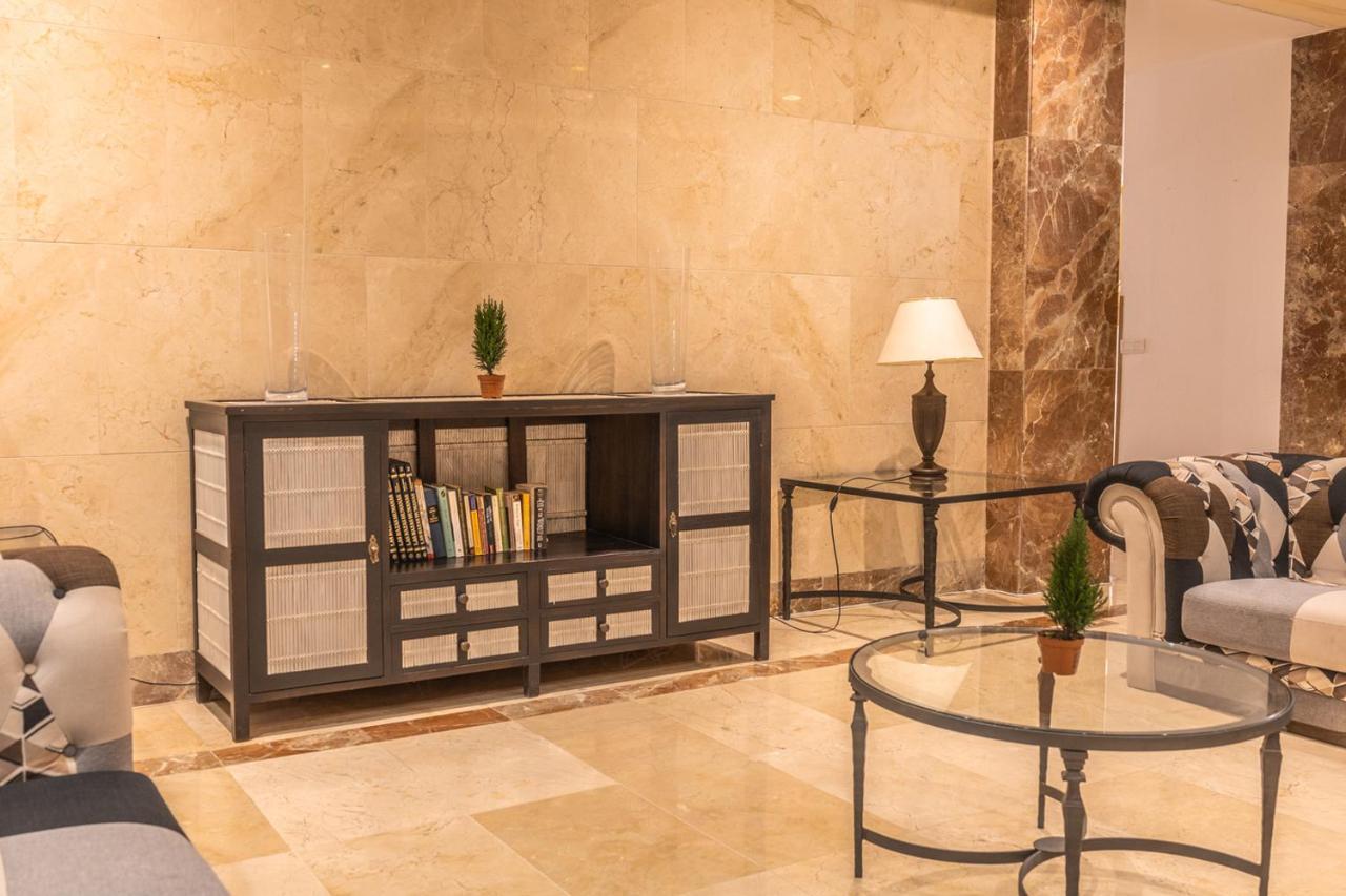 Hotel Aeropuerto Sur Сан Исидро Екстериор снимка